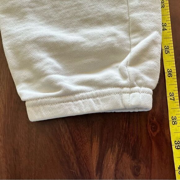 Nintendo Princess Peach Cream Joggers - Picture 6 of 6